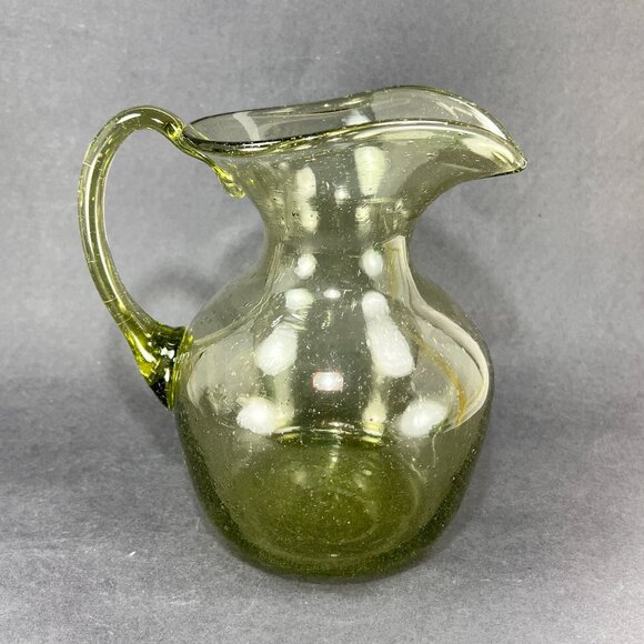 Jamestown Glasshouse VA Hand Blown Green Glass Pitcher Heart Spout USA 40oz - Picture 5 of 16
